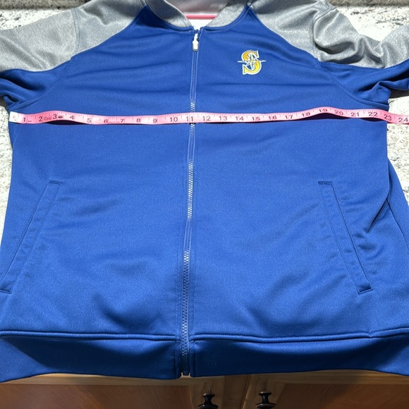 CBUK by cutter and buck Mariners Zip jacket. Size L - Picture 6 of 10